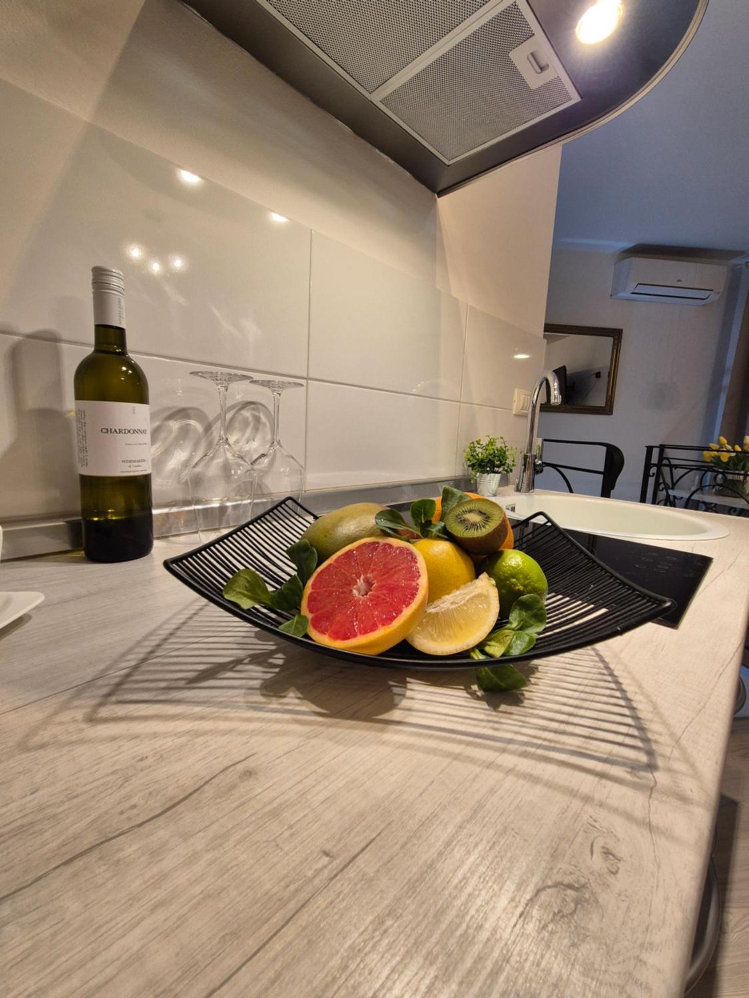 Studio Apartment Lily Rovinj Buitenkant foto